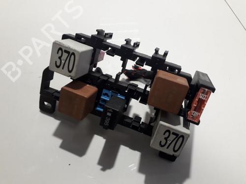 fuse-box-audi-a6-c6-4f2-2004-2005-2006-2007-2008-2009-2010-2011-33506058 main image