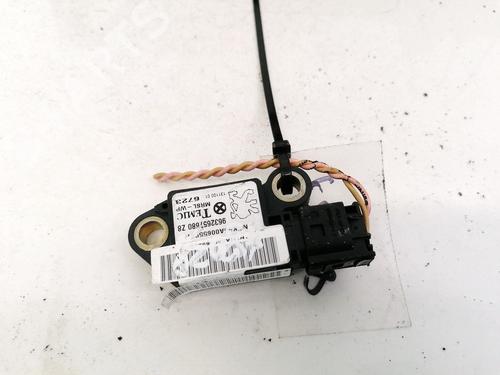 electronic-module-peugeot-607-9d-9u-2000-32910081 main image