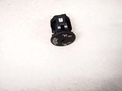 switch-bmw-1-convertible-e88-2007-2008-2009-2010-2011-2012-2013-33096533 main image