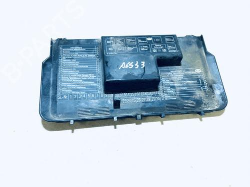 Used Fuse box Fuse box AUDI 80 B3 Saloon (893, 894, 8A2) 1.9 D (68 hp) 33081116 33081116