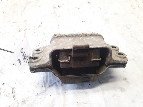 Used Engine mount Engine mount SKODA OCTAVIA II (1Z3) 1.9 TDI (105 hp) 32902003 32902003