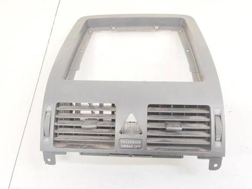 Used Air vent VW TOURAN (1T1, 1T2) 2.0 TDI 16V (140 hp) 32930549