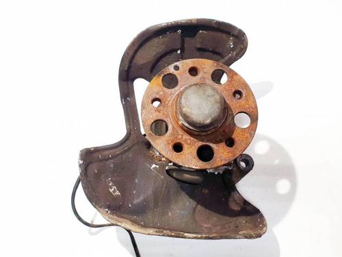 Used Left front steering knuckle Left front steering knuckle MERCEDES-BENZ C-CLASS (W204) C 220 CDI (204.002) (163 hp) 34822943 34822943