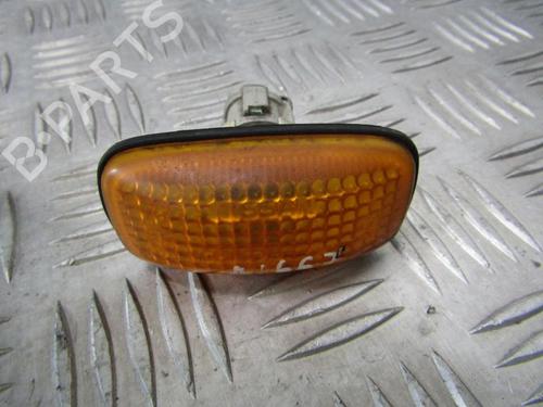 Højre side indikator Højre side indikator NISSAN ALMERA I Hatchback (N15) 2.0 D (75 hp) 35689229 35689229