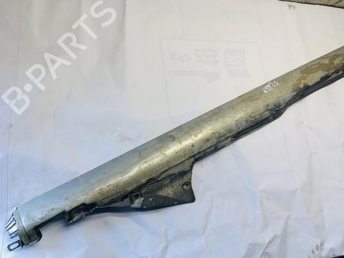 Used Right sideskirt Right sideskirt 35530579 35530579