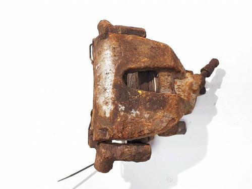 Used Right front brake caliper Right front brake caliper VOLVO V50 (545) 2.4 (140 hp) 35353682 35353682
