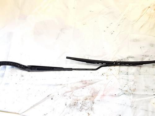 front-windshield-wiper-arm-peugeot-307-3ac-2000-2001-2002-2003-2004-2005-2006-2007-2008-2009-2010-2011-2012-32880695 main image