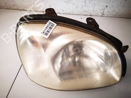 Used Right headlight Right headlight HYUNDAI SANTA FÉ I (SM) 2.4 16V 4x4 (146 hp) 34827866 34827866