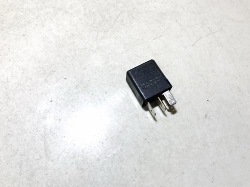 Used Electronic sensor Electronic sensor OPEL VECTRA B Estate (J96) 2.2 DTI 16V (F35) (125 hp) 33081453 33081453