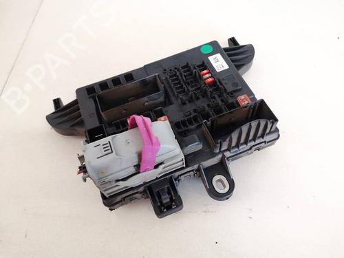 Used Fuse box Fuse box OPEL INSIGNIA A (G09) 2.0 CDTI (68) (131 hp) 32939652 32939652
