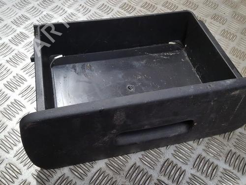 Used Glove box Glove box RENAULT SCÉNIC II (JM0/1_) 1.9 dCi (JM0G, JM12, JM1G, JM2C) (120 hp) 35708338 35708338