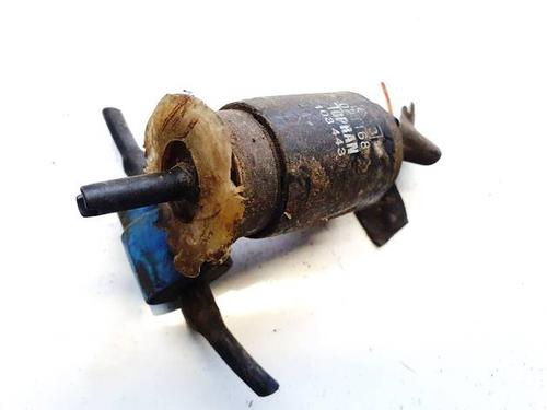 washer-pump-vw-passat-b7-362-2010-2011-2012-2013-2014-2015-2016-34879448 main image