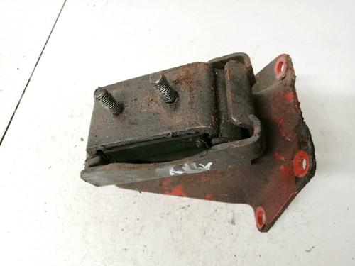 Used Engine mount Engine mount IVECO DAILY III Van 35 S 15 V, 35 C 15 V (A6HCV3B2, A6HBV4B2, A6HC41B2,... (146 hp) 32611484 32611484