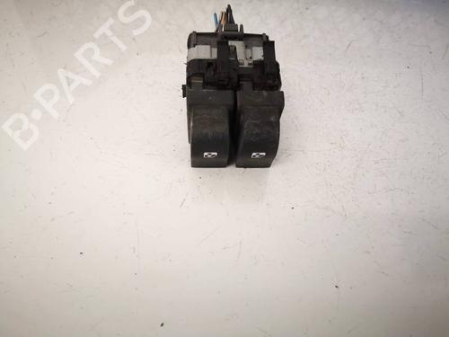 Used Switch Switch RENAULT SCÉNIC II (JM0/1_) 1.9 dCi (JM0G, JM12, JM1G, JM2C) (120 hp) 33753496 33753496