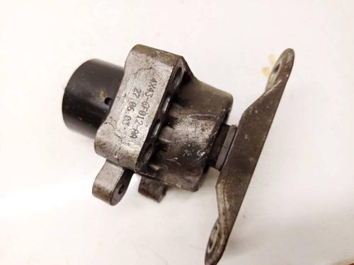 Used Engine mount Engine mount JAGUAR X-TYPE I (X400) 2.0 D (130 hp) 32531277 32531277