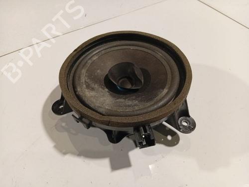 speaker-volvo-v50-545-2003-2004-2005-2006-2007-2008-2009-2010-2011-2012-36284490 main image