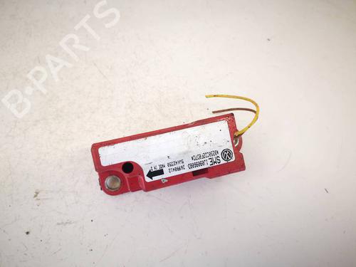 Used Electronic module Electronic module VW BORA I (1J2) 1.9 TDI (110 hp) 32607452 32607452