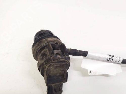 Used Washer pump Washer pump TOYOTA PRIUS Liftback (_W2_) 1.5 Hybrid (NHW20_, NHW20R) (112 hp) 34883201 34883201