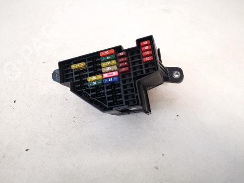 fuse-box-vw-golf-v-1k1-2003-2004-2005-2006-2007-2008-2009-2010-32897220 main image
