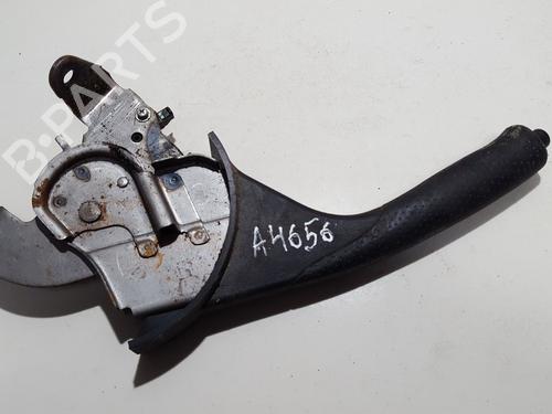 Used Hand brake Hand brake TOYOTA RAV 4 II (_A2_) 2.0 D 4WD (CLA20_, CLA21_, CLA20R, CLA21R) (116 hp) 35852175 35852175