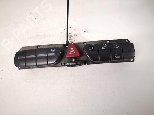 Used Warning switch Warning switch MERCEDES-BENZ C-CLASS (W203) C 220 CDI (203.006, 203.008) (143 hp) 35434476 35434476