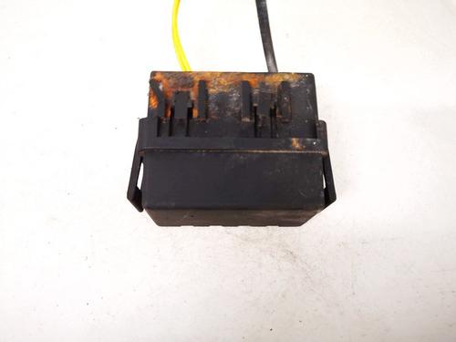 Used Fuse box Fuse box PEUGEOT 406 (8B) 1.8 (90 hp) 33078930 33078930
