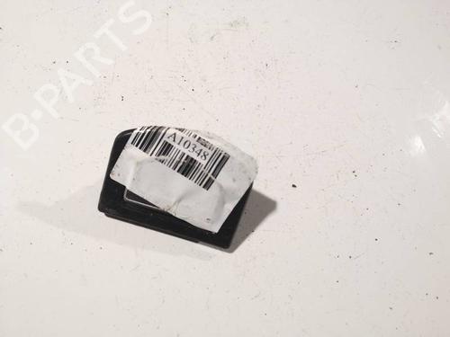 sttte-audi-a4-b5-8d2-1994-1995-1996-1997-1998-1999-2000-2001-32576960 main image