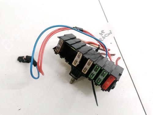 fuse-box-citroen-c4-i-lc_-2004-2005-2006-2007-2008-2009-2010-2011-2012-2013-2014-33082551 main image