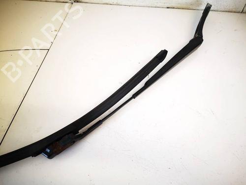 Used Front windshield wiper arm Front windshield wiper arm 32583849 32583849