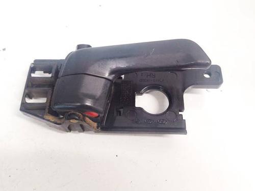 Used Front right interior door handle Front right interior door handle KIA SPORTAGE II (JE_, KM_) 2.0 i 16V (141 hp) 36759346 36759346