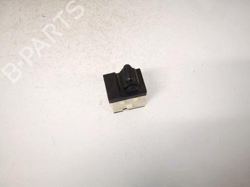 BP32906086I30 main image