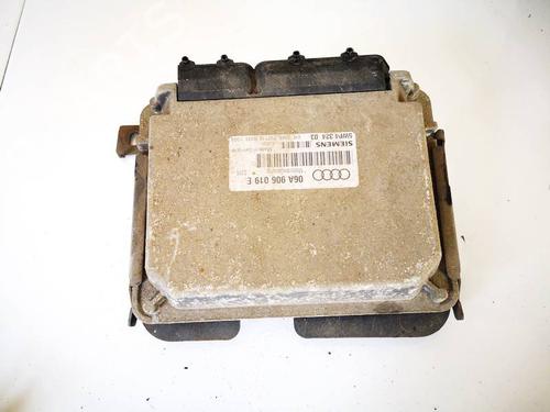 Used Engine control unit (ECU) AUDI A3 (8L1) 1.6 (101 hp) 32566881