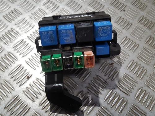 Used Fuse box Fuse box HYUNDAI SANTA FÉ II (CM) 2.2 CRDi GLS (150 hp) 33502313 33502313