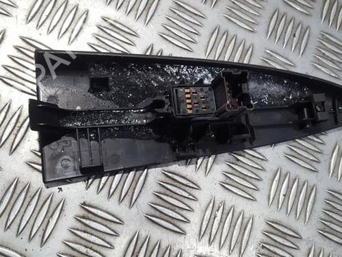 Switch BMW 1 (E87) 116 i | BP33500013I30 - Image 2