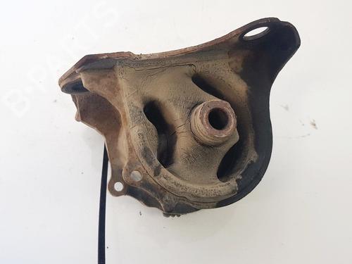 Used Engine mount Engine mount HONDA CR-V I (RD) 2.0 16V 4WD (RD1, RD3) (128 hp) 32877981 32877981