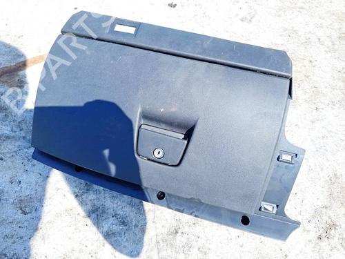 Used Glove box Glove box VOLVO C30 (533) 1.6 D (109 hp) 34987807 34987807