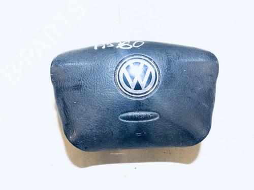 driver-airbag-vw-passat-b5-variant-3b5-1997-1998-1999-2000-2001-33105893 main image