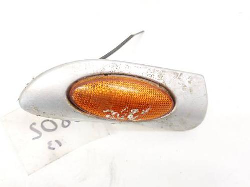 Used Right side indicator Right side indicator OPEL VECTRA B (J96) 2.0 DTI 16V (F19) (101 hp) 35328353 35328353