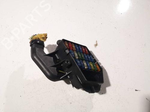 Fuse box AUDI A6 C4 (4A2) 2.5 TDI | BP32572236E1 - Image 3