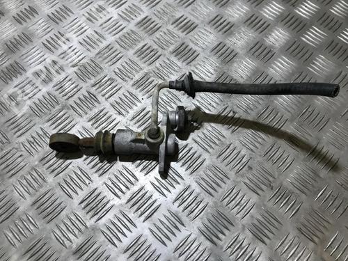 clutch-slave-cylinder-audi-a4-b5-8d2-1994-1995-1996-1997-1998-1999-2000-2001-35696274 main image