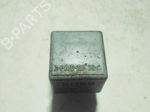 Used Electronic sensor Electronic sensor OPEL OMEGA B (V94) 2.5 DTI (F69, M69, P69) (150 hp) 33519605 33519605