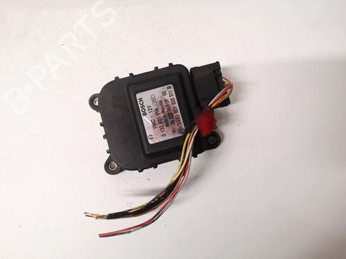 Used Electronic module AUDI A4 B5 (8D2) 1.9 TDI (90 hp) 32890525