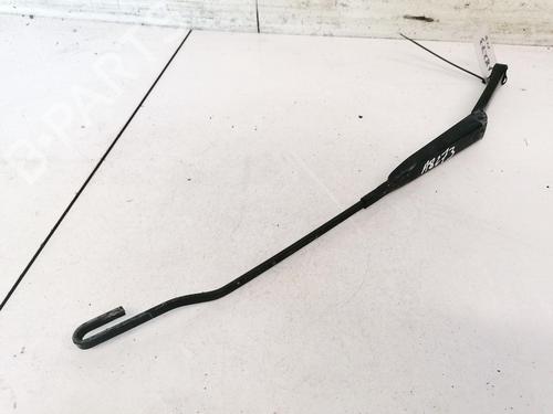 front-windshield-wiper-arm-audi-a4-b5-8d2-1994-1995-1996-1997-1998-1999-2000-2001-32913516 main image