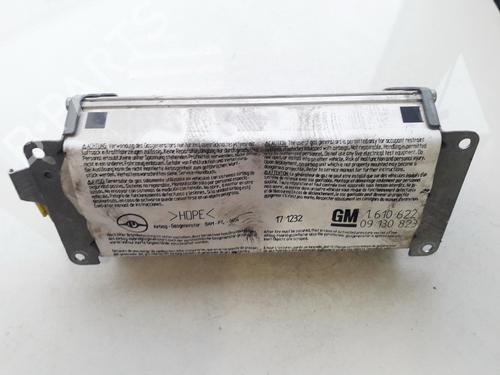 Used Passenger airbag Passenger airbag OPEL OMEGA B (V94) 2.2 DTI 16V (F69, M69, P69) (120 hp) 33099857 33099857