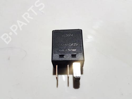 Used Electronic sensor Electronic sensor VW TOUAREG (7LA, 7L6, 7L7) 2.5 R5 TDI (174 hp) 33102246 33102246