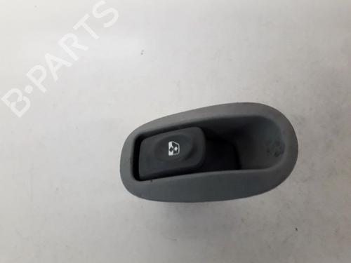 Used Switch Switch RENAULT SCÉNIC I MPV (JA0/1_, FA0_) 1.9 dTi (JA1U) (80 hp) 33069816 33069816