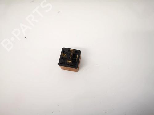 Electronic sensor OPEL SIGNUM Hatchback (Z03) 2.2 DTI (F48) | BP32884520M84 - Image 3