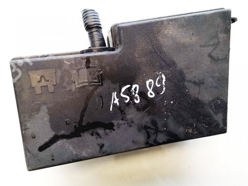 Used Fuse box Fuse box TOYOTA COROLLA Verso (ZER_, ZZE12_, R1_) 2.2 D-4D (AUR10_, AUR10R) (136 hp) 33109266 33109266