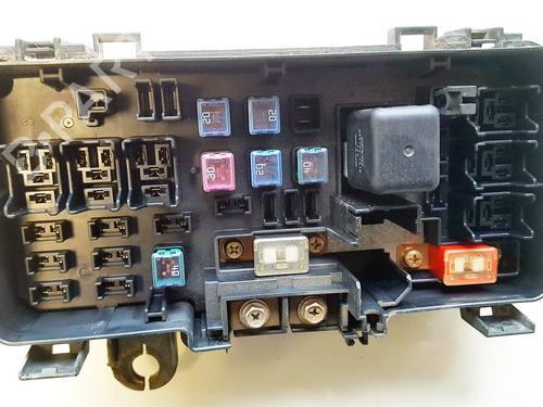 Used Fuse box Fuse box HONDA HR-V (GH_) 1.6 16V (GH1, GH3) (105 hp) 33521550 33521550