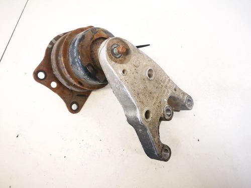Used Engine mount Engine mount VW POLO IV (9N_, 9A_) 1.2 12V (64 hp) 33075773 33075773